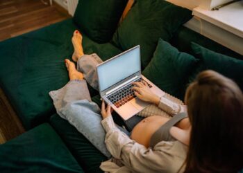 enceinte 1h de travail en moins par jour